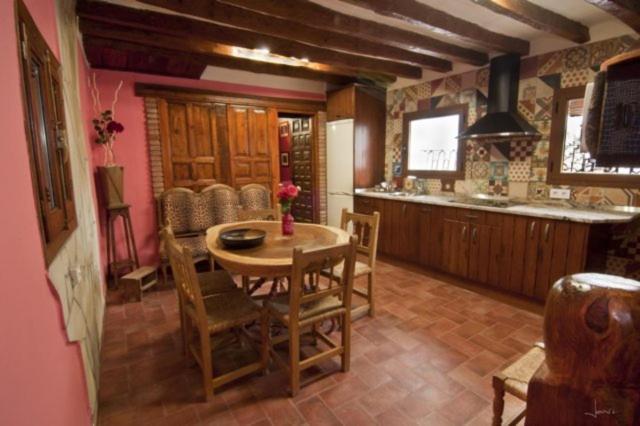 Gulnara De Sefarat Сasa de vacaciones Calatayud